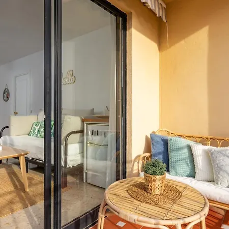 Apartamento Adelfas Apartment